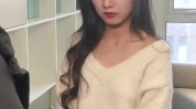 甜蜜抱抱小姐姐,治愈系萌宠的温暖瞬间